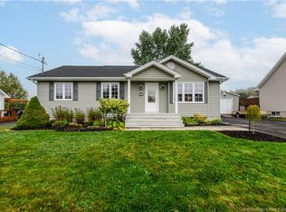 60 Nicolas St, Dieppe, NB E1A 8L7