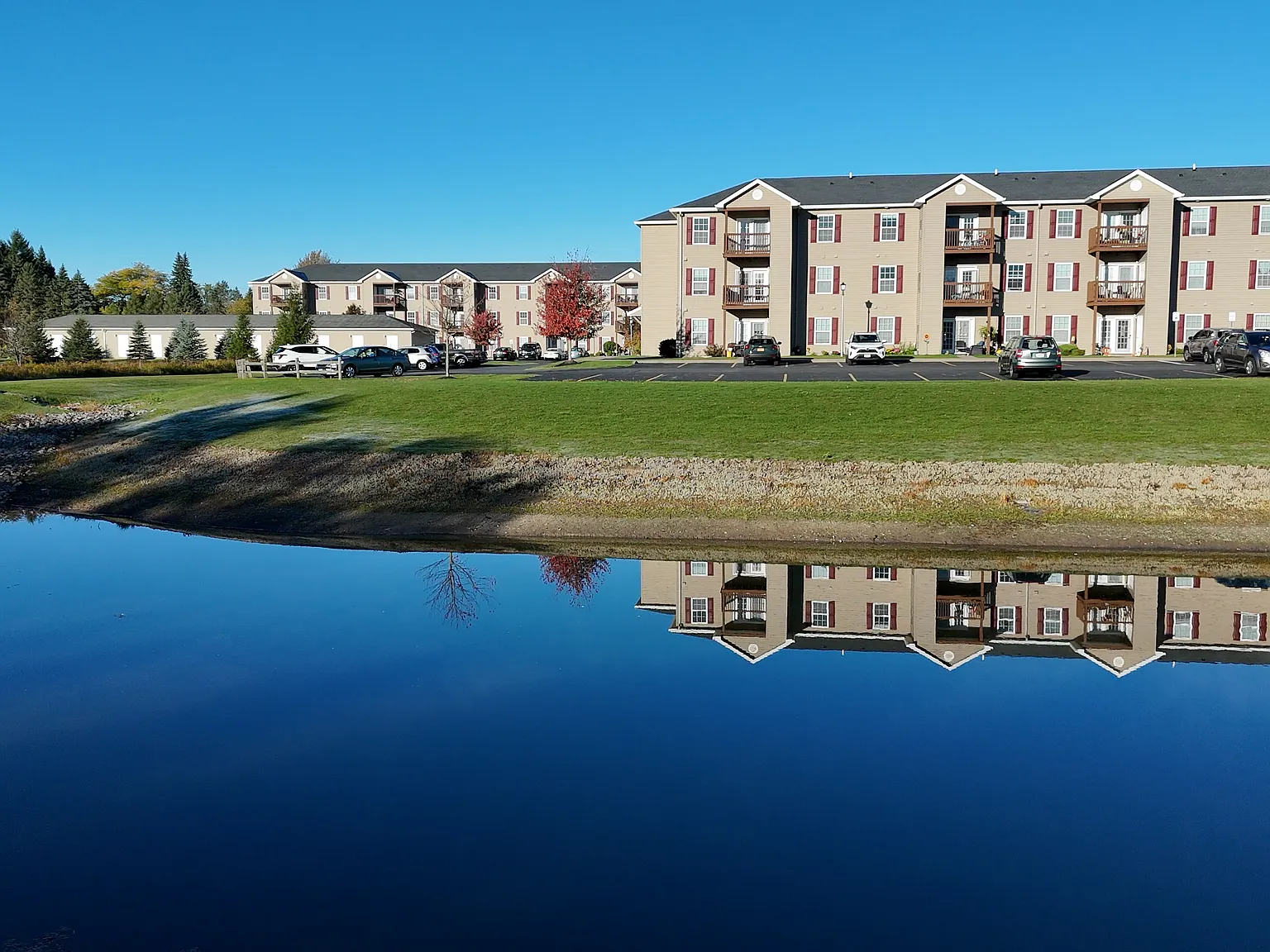 Transit Pointe Senior Apartments — Photo 2