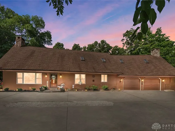 90 S Beechgrove Rd, Wilmington, OH 45177