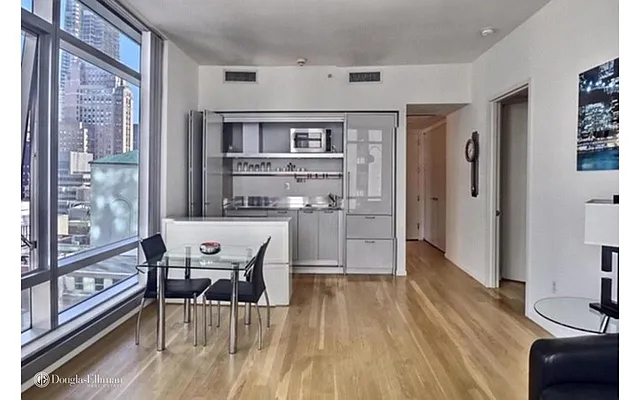 Rented by Douglas Elliman | media 18