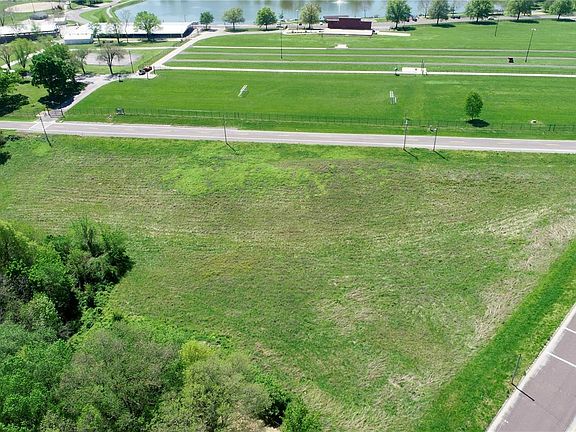 2nd image of 0 Bernard North Park Dr