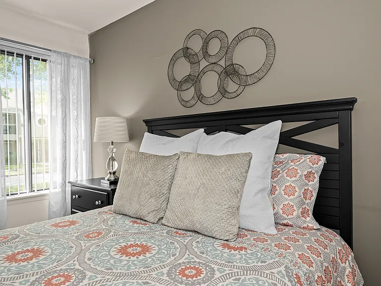Large bedroom at Park Lane Apartments in Southfield, MI