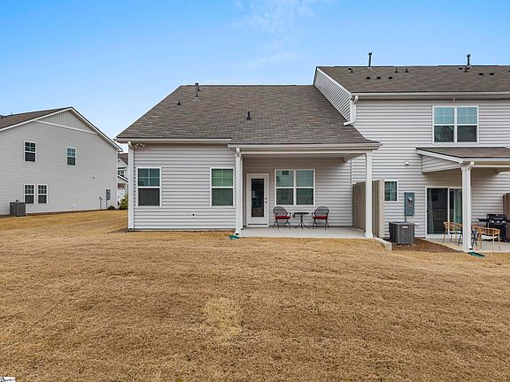 2nd image of 120 Callen Dr