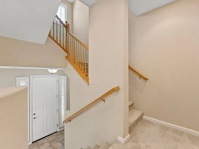 4032 Crandall Cir — Photo 12
