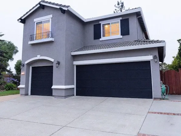 1018 Melville St, Salinas, CA 93906