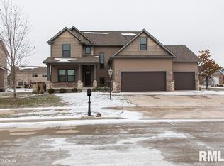 11112 N Saddlehorn Way, Dunlap, IL 61525