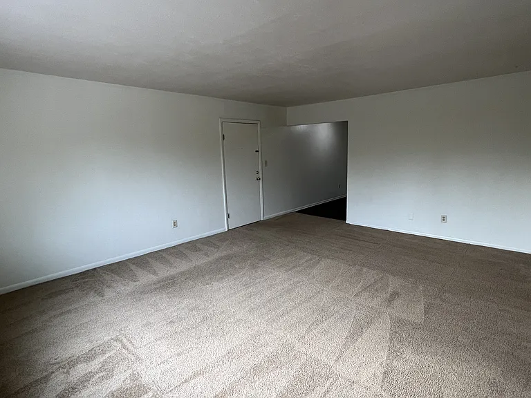 200 Solon Rd #3 — Photo 5