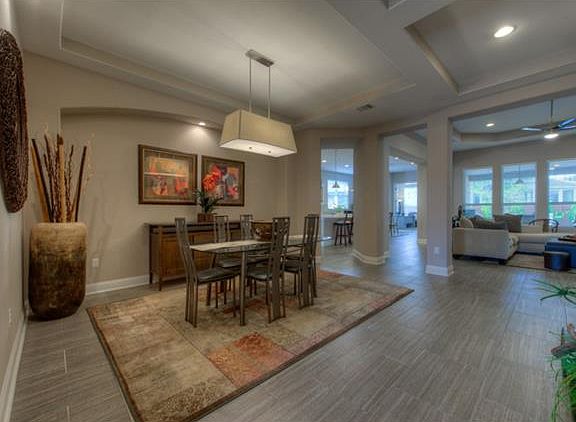 3rd image of 10813 Crosbyton Ln