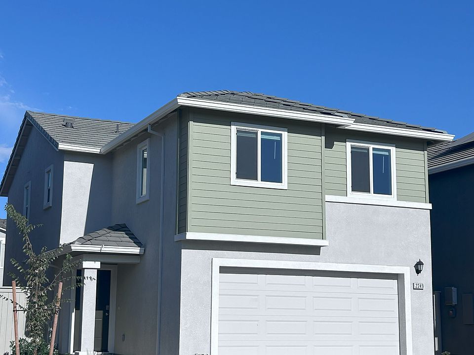 1st image of 224X Shady Tree Cir
