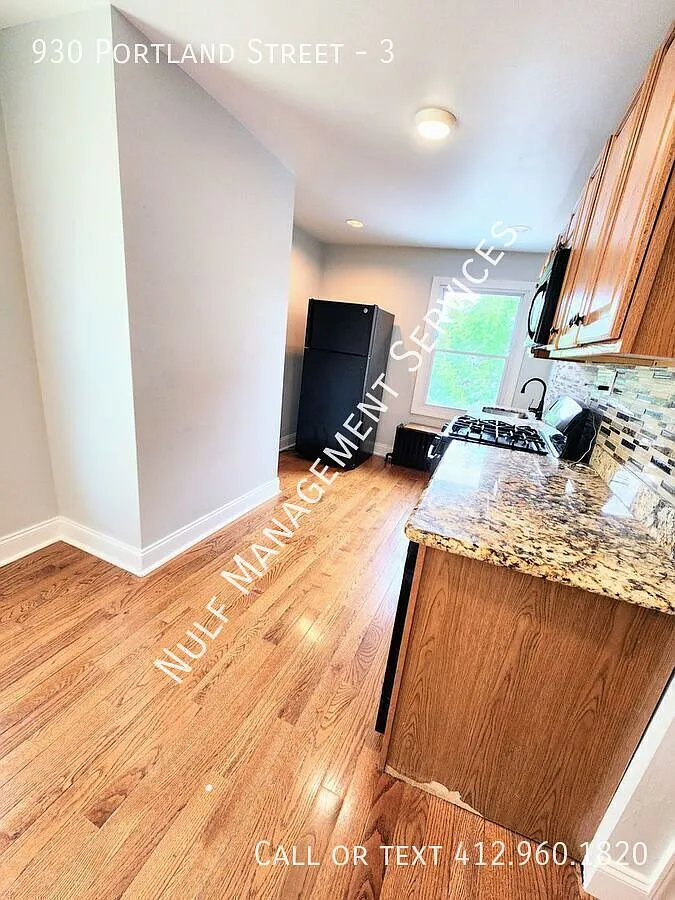 1 bed, 1 bath in Highland Park — Photo 2