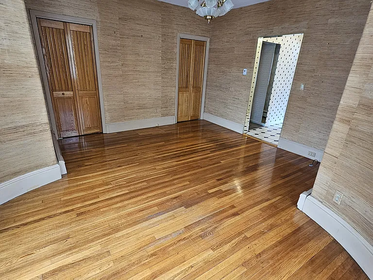 977 Main St #1 — Photo 11