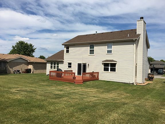 5th image of 661 Dartmouth Ln