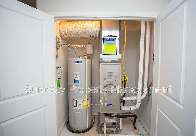 55 Elliot Ln — Photo 26