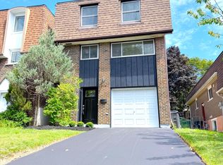 114 Loganberry Cres, Toronto, ON M2H 3H1