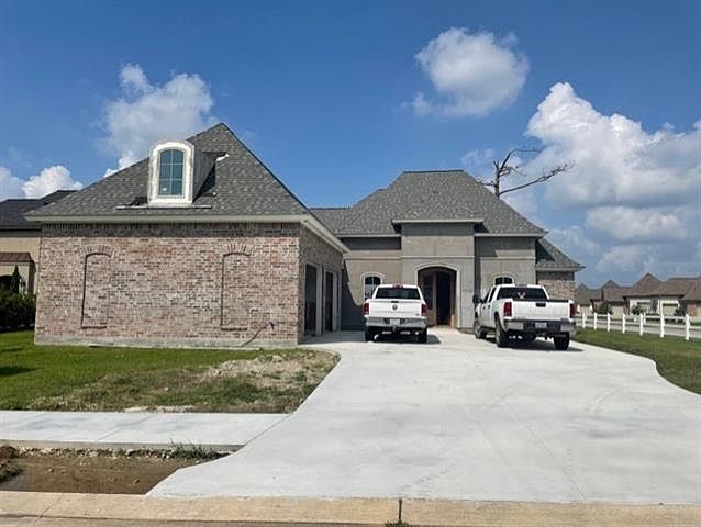 1st image of 6102 E Myrtle Bay Dr