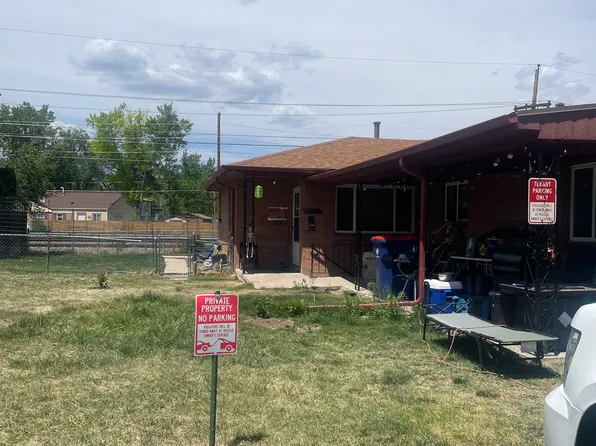 8729 W 54th Pl APT B, Arvada, CO 80002