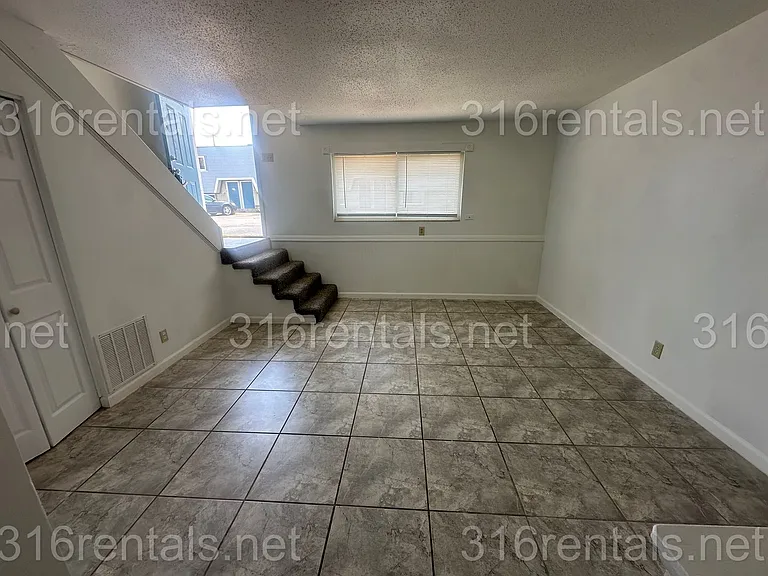4606 W Maple St #308 — Photo 11