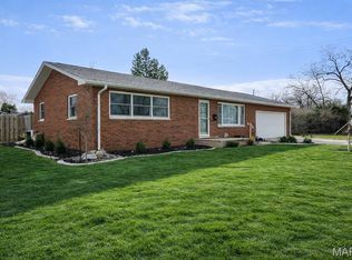818 Kenton Blvd, Taylorville, IL 62568