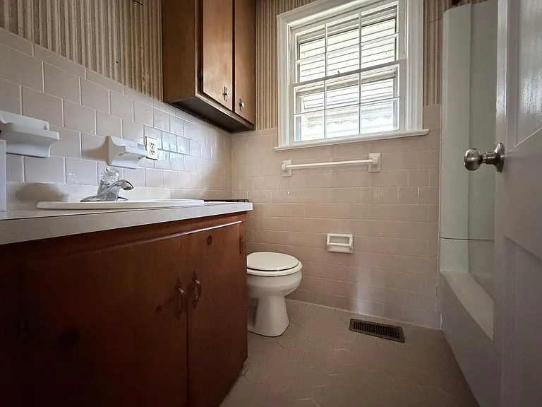 14120 Kiser Rd — Photo 7