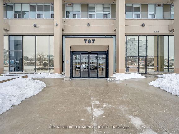 3rd image of 797 Don Mills Rd #Lph06