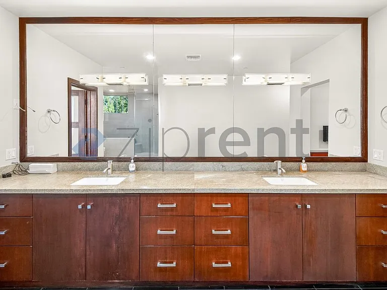 1799 Correa Way — Photo 37