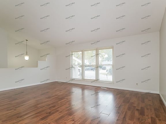 4th image of 12258 Trailoaks Ct