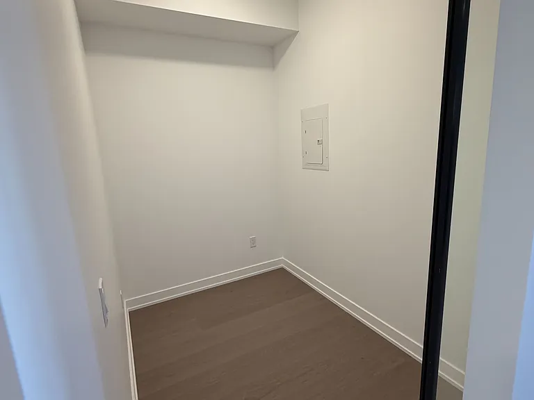 91 Montclair Ave #710 — Photo 10