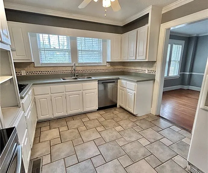 4781 Lavista Rd — Photo 6