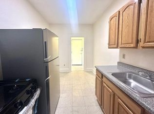 113 Belgrove Dr #5D, Kearny, NJ 07032