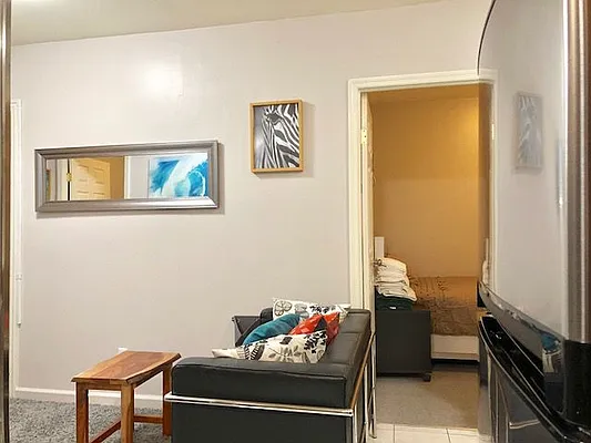 Rented by Matthew Gros-Werter, LREB  | media 38