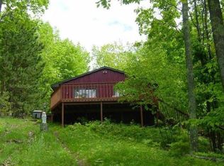 11335 N Hummingbird Ln, Hayward, WI 54843