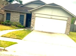 203 Amhurst St, Victoria, TX 77904