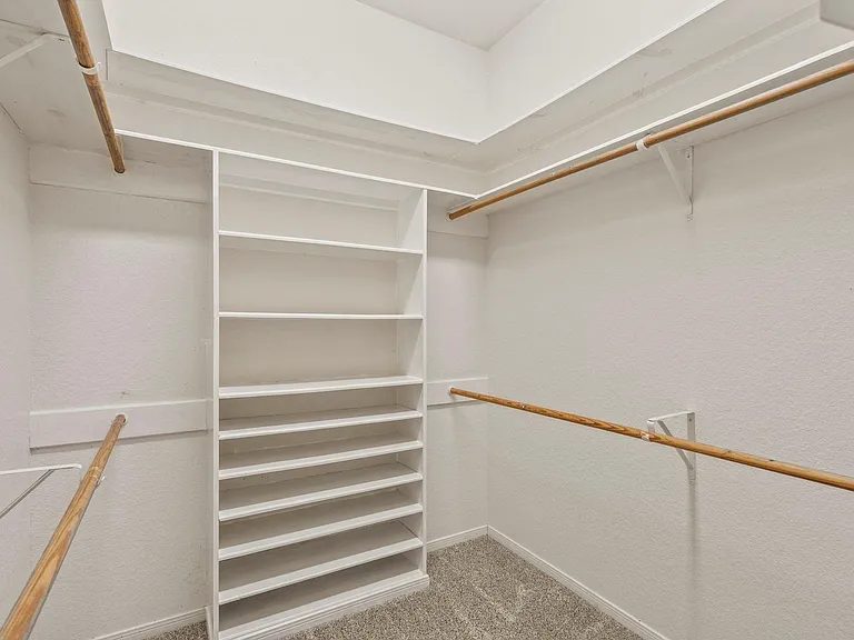 616 Westwood Cir — Photo 25
