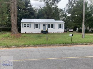 211 Greenview St, Jesup, GA 31545