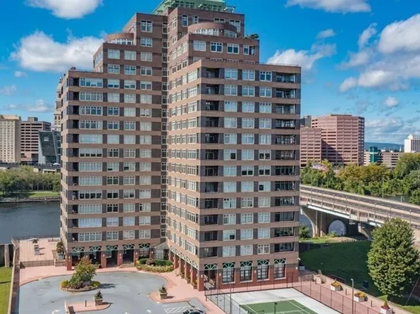 235 East River Drive #308, East Hartford, CT 06108