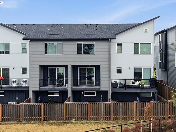 5th image of 12418 SW 171st Ter