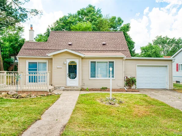 21565 Waldron St, Farmington Hills, MI 48336