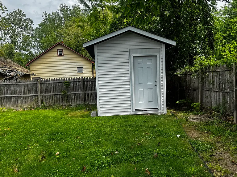 124 Field Ave — Photo 27