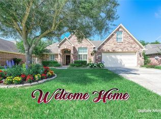 1714 Prince Dr, Alvin, TX 77511