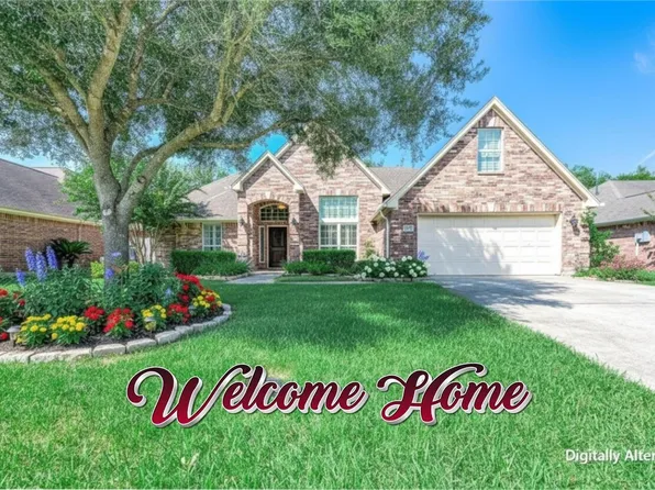 1714 Prince Dr, Alvin, TX 77511