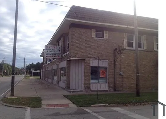 810 E Erie Ave #UP — Photo 2