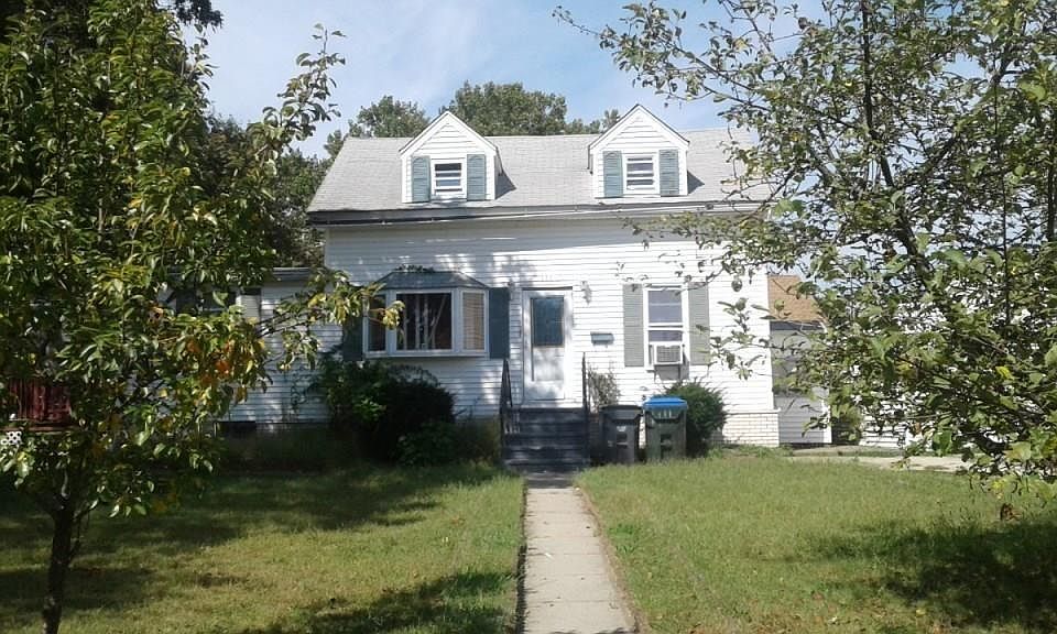 1st image of 111 Babcock St