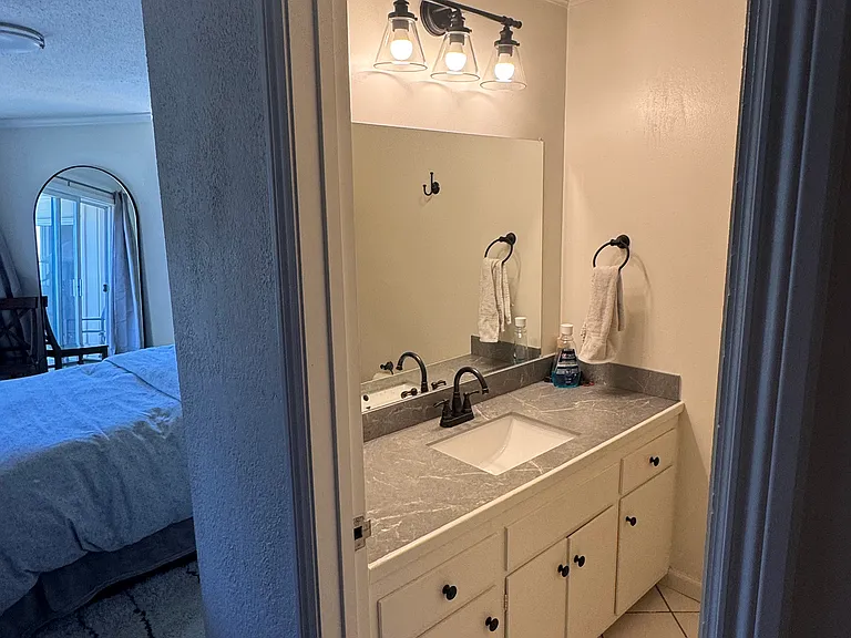 213 Lower Via Casitas — Photo 20