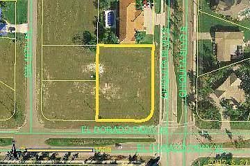 1st image of 5426 Chiquita Blvd S