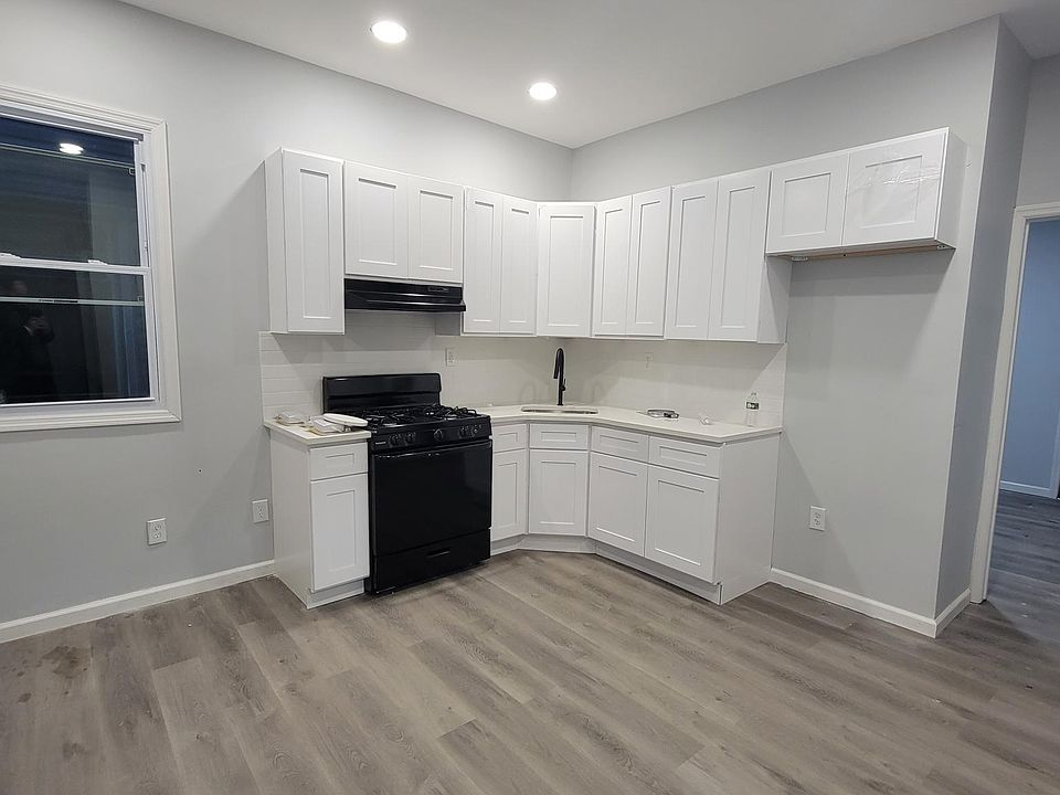 1st image of 50 S 12th St #1R