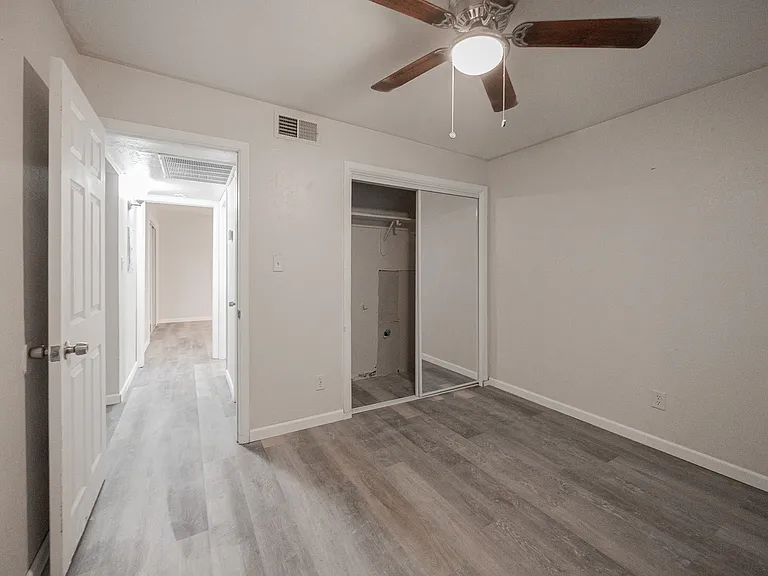 2338 E Broadway Rd, Mesa Az — Photo 10