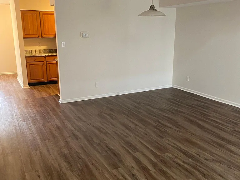 2037 Main St #2037 — Photo 3