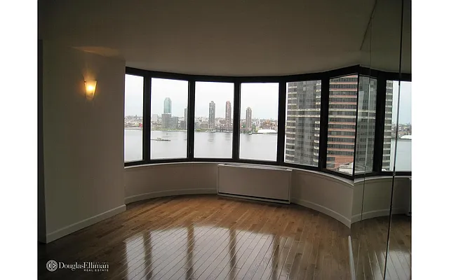 Rented by Douglas Elliman | media 24