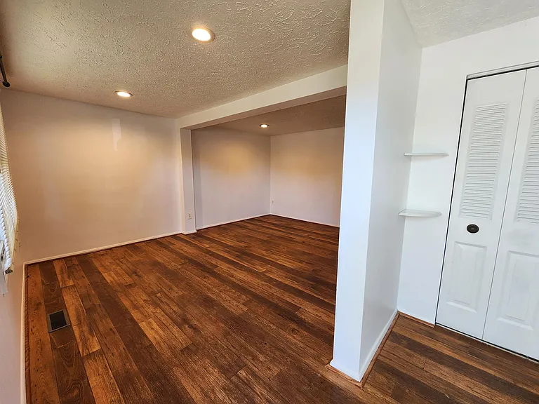 6806 Yellow Sheave Ct — Photo 21
