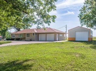 11346 NE 69th Hwy, Cameron, MO 64429